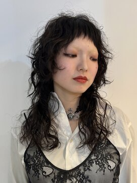 ナループロアツム(Nalu pu loa Tsum) ウルフ/マレットパーマ/ウルフパーマ