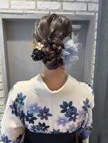 アース 三軒茶屋店(HAIR&MAKE EARTH)&nbsp;華やか編み込みシニヨンアレンジ【三軒茶屋】