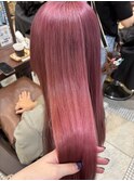ピンク