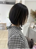 ショートボブ
