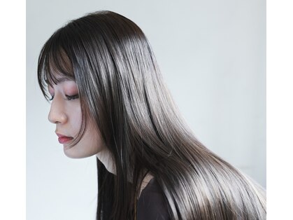 ロカ リセル バイ ツリー(loca resel by tree)の写真