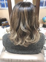 ヘアアーツ ブルーム(hair art's BLOOM)&nbsp;〔BLOOMサロンスタイル〕グラデーションカラー