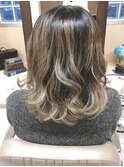 〔BLOOMサロンスタイル〕グラデーションカラー