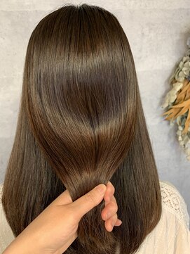 ナチュラル 多賀城駅前店(Natural) アッシュベージュの艶髪カラー