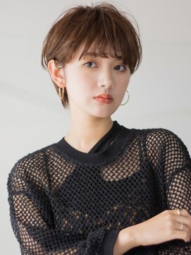 サーカス バイ ビュートリアム 青山(CIRCUS by BEAUTRIUM) マッシュショート20代30代40代大人可愛い暗髪うる艶髪青山表参道