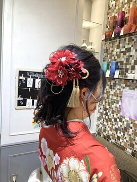 テトラ バイ ネオリーブ 横浜西口店(tetra by neolive) 卒業式のご予約お待ちしております。