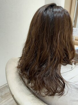 トータルビューティーハナコ(Total Beauty) ミディアムパーマ