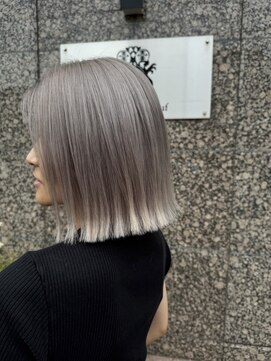 カトル フォア ナフ(Quatre fois Neuf) 髪質改善デザインカラー