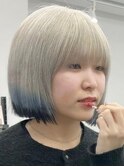 ホワイトベージュデザイン[新宿駅/イメチェン/レッドブラウン]