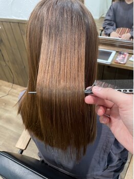 シェアする美容室 結びの写真/湿気などで髪がうねるあなたに！1人1人の髪質に合わせた施術を提案し、扱いやすいスタイルを叶えます。