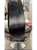 メルバイグラフ 梅田(mel by GRAFF) melオリジナル縮毛矯正