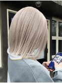 ホワイトベージュ ホワイトブロンド