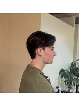 リパブリッシュ バイ ゴズウェルヘア(Republish by Goeswell Hair) Curtain mullet！センターパートカット