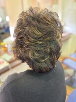 フィールモード ワイアールピー 野比駅前店(FEEl MODE YRP) 昭和アイドルヘアスタイル