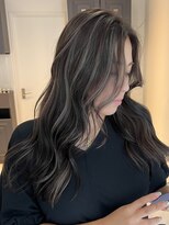 ヨロ 小岩(YOLO) 小岩ハイライトミルクティーグレージュレイヤーカット