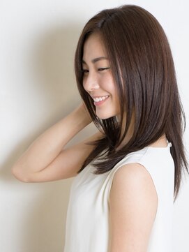 アイビー(IVY) 髪と肌に透明感☆外国人風チョコレートカラー×潤ツヤストレート