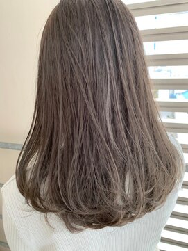 ジーナ 池袋(Zina) #イルミナ#アディクシー#デザインカラー