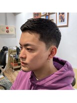 カムレイドフォーライフ(COMRADE 4 LIFE)&nbsp;テーパーフェード　ベリーショート　担当松尾