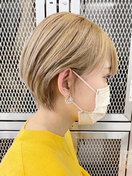 ウィコ 新宿(WICO) ベージュ☆ショート[新宿駅/ショコラベージュ/ベビーバング]