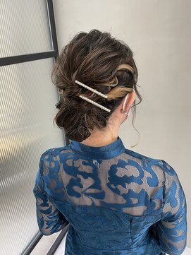 フェリア 松山(Feria) 【Feria松山】大人×ニュアンスシニヨンヘア-相原愛梨-