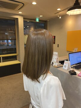 ブロッサム 東中野店 20代30代40代ミントアッシュグレージュカラーくすみカラー