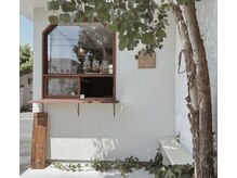 ミッケ(mikke)の雰囲気（隣にlemonade stand yotte.今は水曜日、土曜日13時から16時まで）
