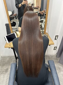 ミント 鳳(Mint.) 20代30代40代艶感ストレートアッシュグレージュ透明感ロング