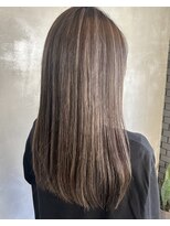 イキプラスディードットログ 大和八木駅前店(ikii+D.Log) ハイライト ベージュ デザインカラー 大和八木 橿原