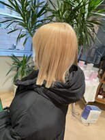 アウラ(AURA)&nbsp;抜きっぱなしハイトーンミルクティーカラー