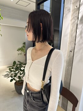 ニュア(neua) ラベンダーブラック*【奈良/橿原神宮前】