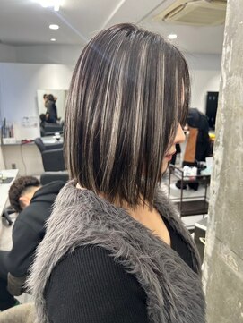 キング 枚方店(K!ng) 縮毛矯正髪質改善ハイライトレイヤーカット枚方美容室エクステ
