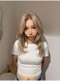 ミルクティーベージュ