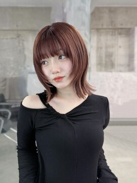 フィヴェント(Fivent) 大人ガーリー似合わせカットミディアムレイヤーダークアッシュ