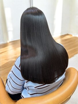 クオリス 上板橋店(QUALIS) 秋冬暗髪◎髪質改善艶髪ロング×暗髪ショコラブラウン