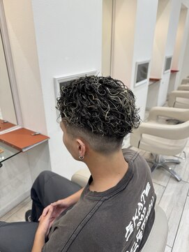 ロンド ラマ 岐阜(Lond bla-ma) オールバックパーマ×ハイライト/メッシュ【Lond伊藤メンズ】