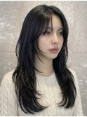 海外風レイヤーセミロングミディアムヘアハッシュカット