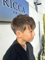 リッカ(RICCA) 前髪長めな刈り上げショート