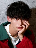 ルーシー 名古屋栄(LUCEY) センターパートニュアンスパーマフェザーパーマ波巻きパーマ