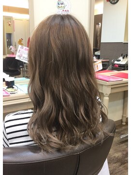 アルターリール(aL ter Rire) 【尚平 リアルサロンスタイル】プラチナグレージュカラー☆