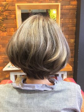 カシータ(casita) バイオレット×グレー系♪フレッシュbob  [岡本 摂津本山]