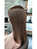 ヴィソップ(V.S.O.P)&nbsp;20歳若く見えるしっとり明るめストレート