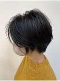 黒髪ショート