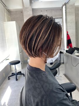 イキ 表参道(iki omotesando) モード/無造作ウェーブ/大人ガーリー[表参道駅]