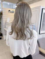 ジゼル 博多筑紫口店(GiseL)&nbsp;ホワイトグレージュ♪