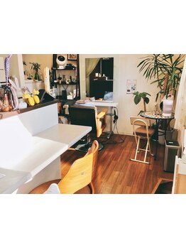周りを気にせず、ゆったりとしたサロンタイムを♪丁寧な接客と高い技術力が人気のプライベートサロン。