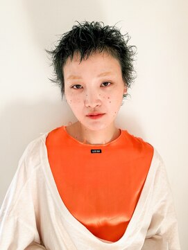トゥコ(tuco) ベリーショート バズカット スパイキーショート