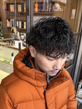 ゴリラビスケッツ(GORILLA BISCUITS) メンズマッシュ［メンズ/マッシュ/ツイストパーマ/眉毛］