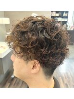 エノモト(ENOMOTO) メンズヘアスパイラルパーマ爽やか刈り上げスタイル20代30代40代