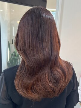 ビビバイベル(BiVi by BHEL) グレージュピンクベージュカラー顔まわり韓国レイヤーカット20代