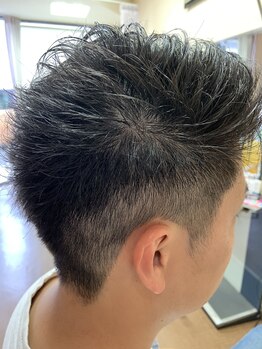 美容室マンドールの写真/メンズカットもお任せください！仕事ではビシッと決めて、オフは大人な遊び心溢れるスタイルで第一印象UP◎